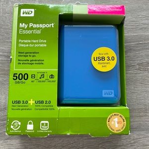 NWT WD My Passport Essential 500 GB USB 3.0/2.0 Portable External Hard Drive